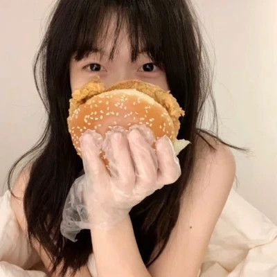 2025年的新头像女生高清图片