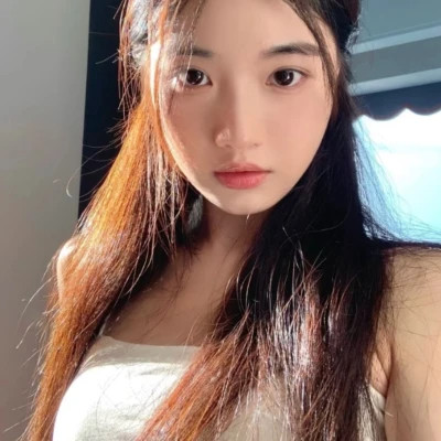 2025年的新头像女生高清图片