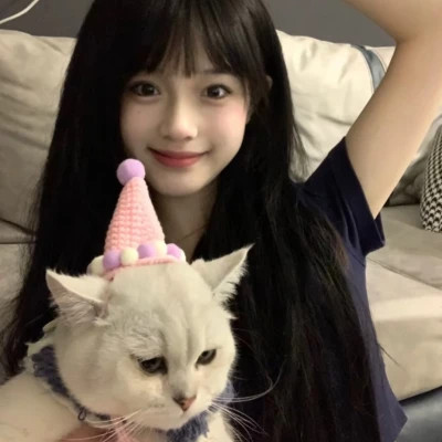2025年的新头像女生高清图片