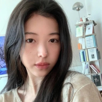 2025年的新头像女生高清图片