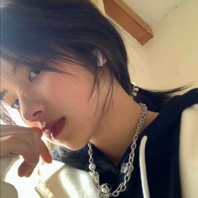 2025精选高颜值女生头像真人