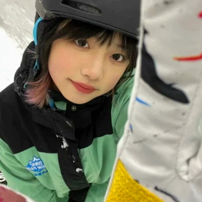 2025最新真人头像女生照片
