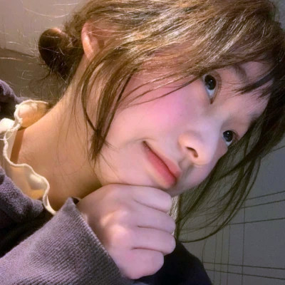2025最新真人头像女生照片