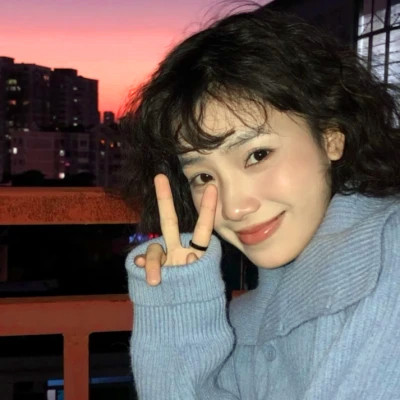 好看高清真人女生头像