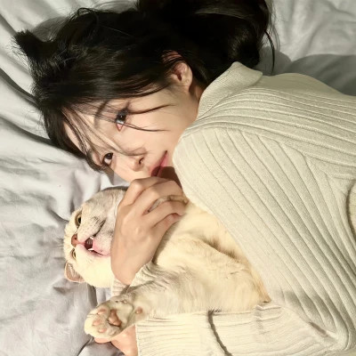 QQ头像氛围感女