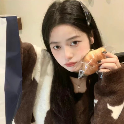 QQ头像氛围感女