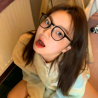 女生头像氛围感小众真人高级图片