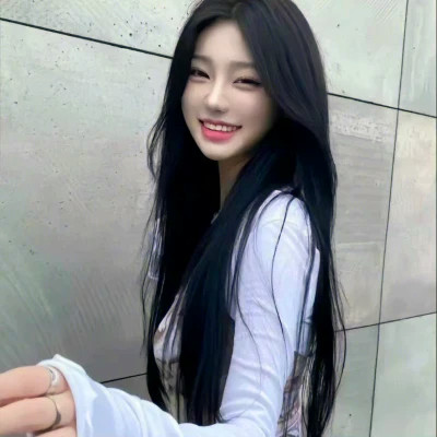 女生头像氛围感小众真人高级图片