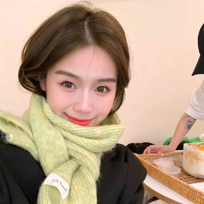 女生头像氛围感小众真人高级图片