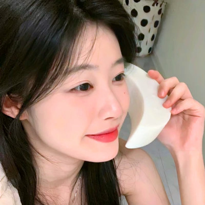 女生头像氛围感小众真人高级图片
