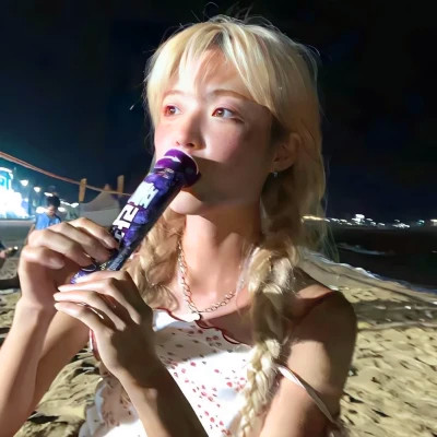 女生头像氛围感小众真人高级图片