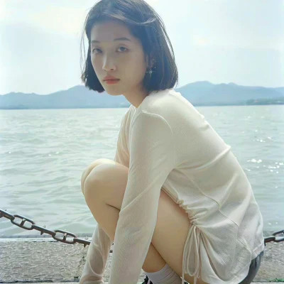 女生头像氛围感小众真人高级图片