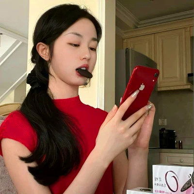 女生头像氛围感小众真人高级图片