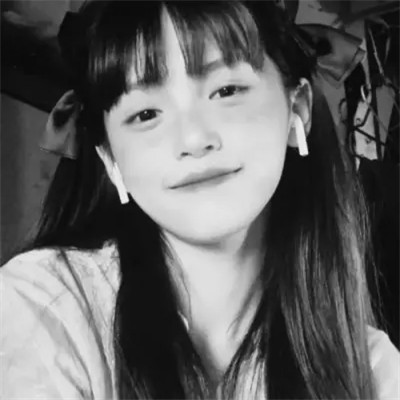 高级头像女氛围感黑白