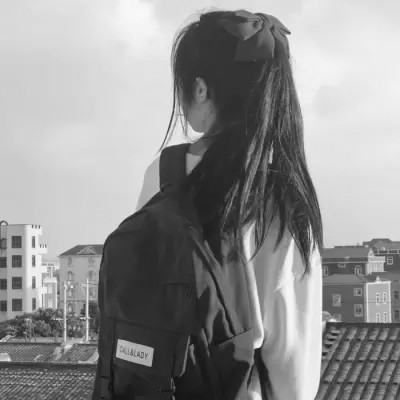 高级头像女氛围感黑白