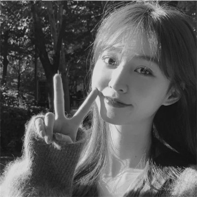 高级头像女氛围感黑白