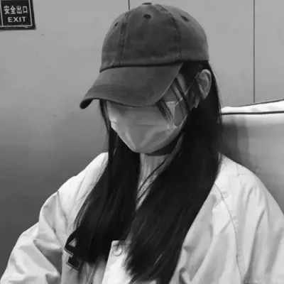 高级头像女氛围感黑白