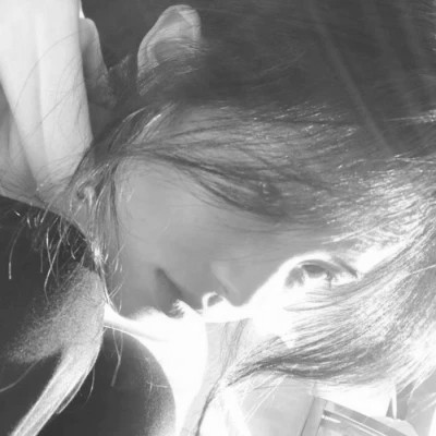 高级头像女氛围感黑白