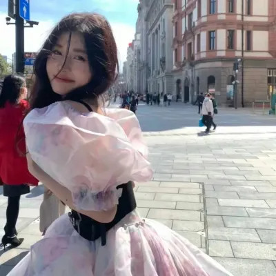 氛围感干净头像女生高清无水印