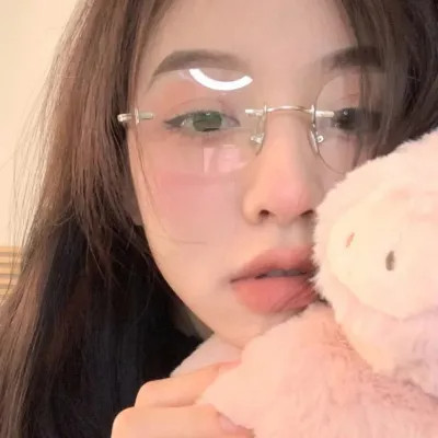 氛围感微信女生头像