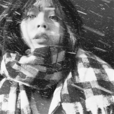 黑白女生头像真人高级