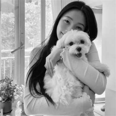 黑白女生头像真人高级