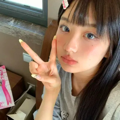 女生头像氛围感满满真人