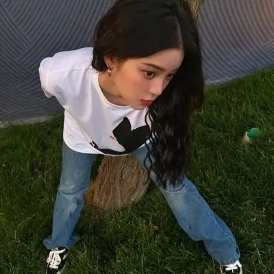 女生头像氛围感满满真人