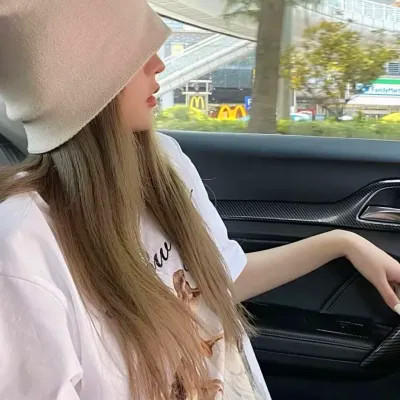 氛围感头像酷女生图片