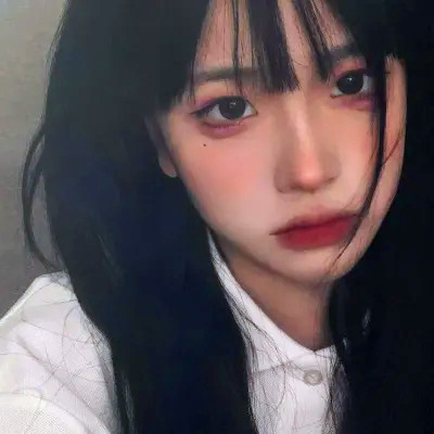 氛围感头像酷女生图片