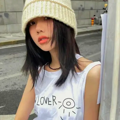 氛围感头像酷女生图片