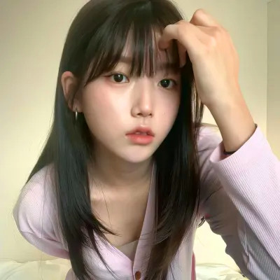 氛围感头像酷女生图片