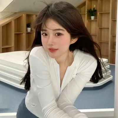氛围感头像酷女生图片