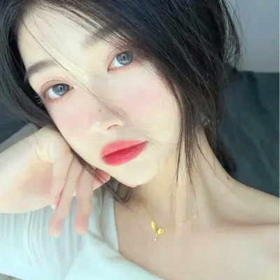 氛围感头像酷女生图片