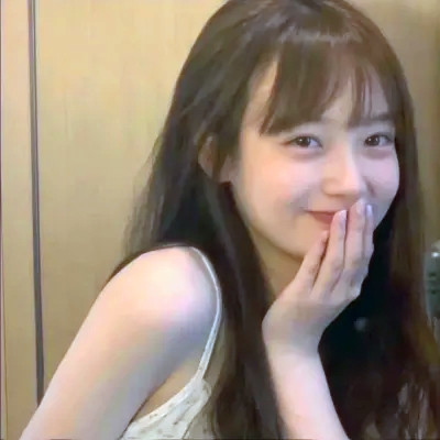 qq头像女生ins氛围感真人图片