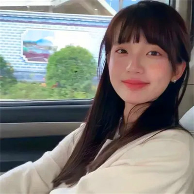 qq头像女生ins氛围感真人图片