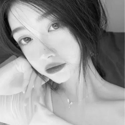 微信头像图片黑白女生
