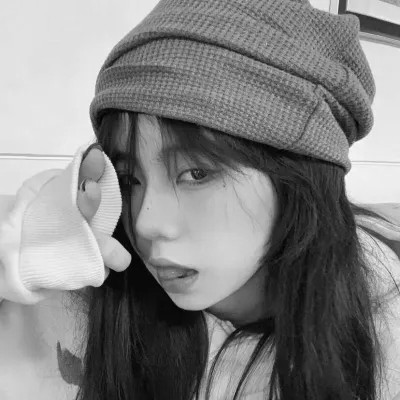 微信头像图片黑白女生