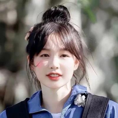 特别清纯的女生头像