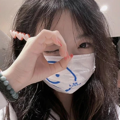特别清纯的女生头像