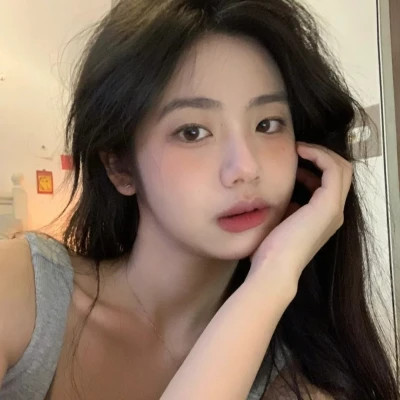 特别清纯的女生头像