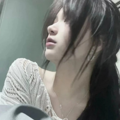 特别清纯的女生头像
