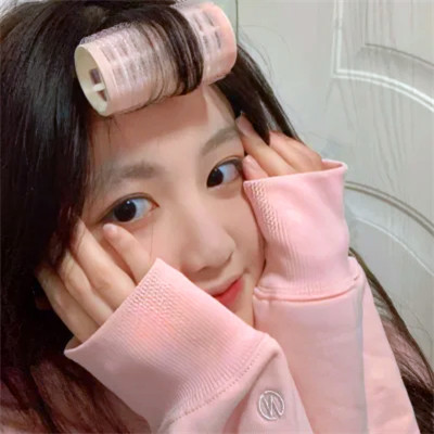 清新自然漂亮美女头像图片