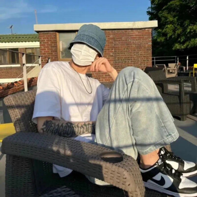 真人男头像ins高级质感