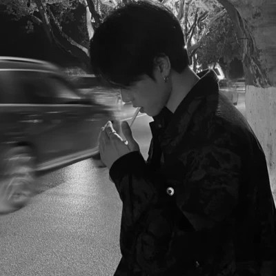 真人男头黑白高级感