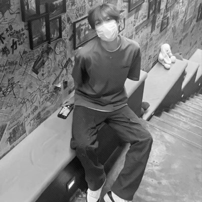 真人男头黑白高级感
