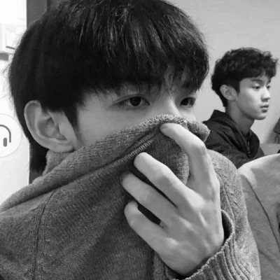 男头像黑白高冷真人帅气图片