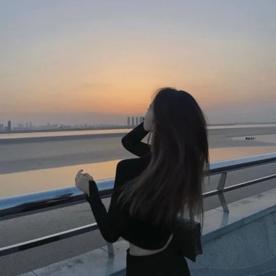 背影头像女生唯美漂亮仙气