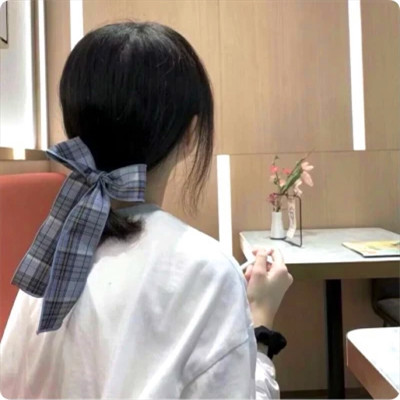 女生头像背影高级质感