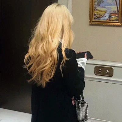 女生头像背影高级质感